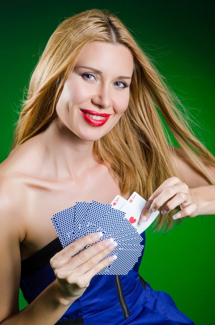 E-Wallet Instan Metode e-wallet DANA, OVO, GoPay untuk deposit Domino QQ